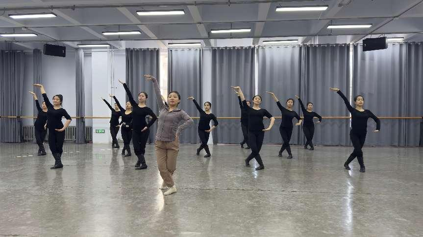 微信图片_20250514195638.png 微信图片_20250514195638.png