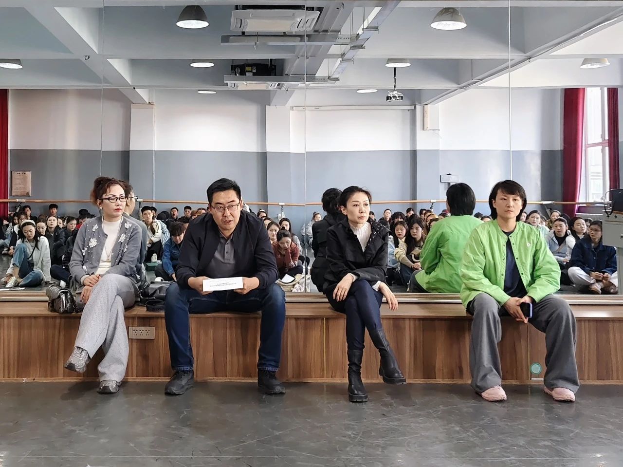 微信图片_20250514201541.jpg 微信图片_20250514201541.jpg